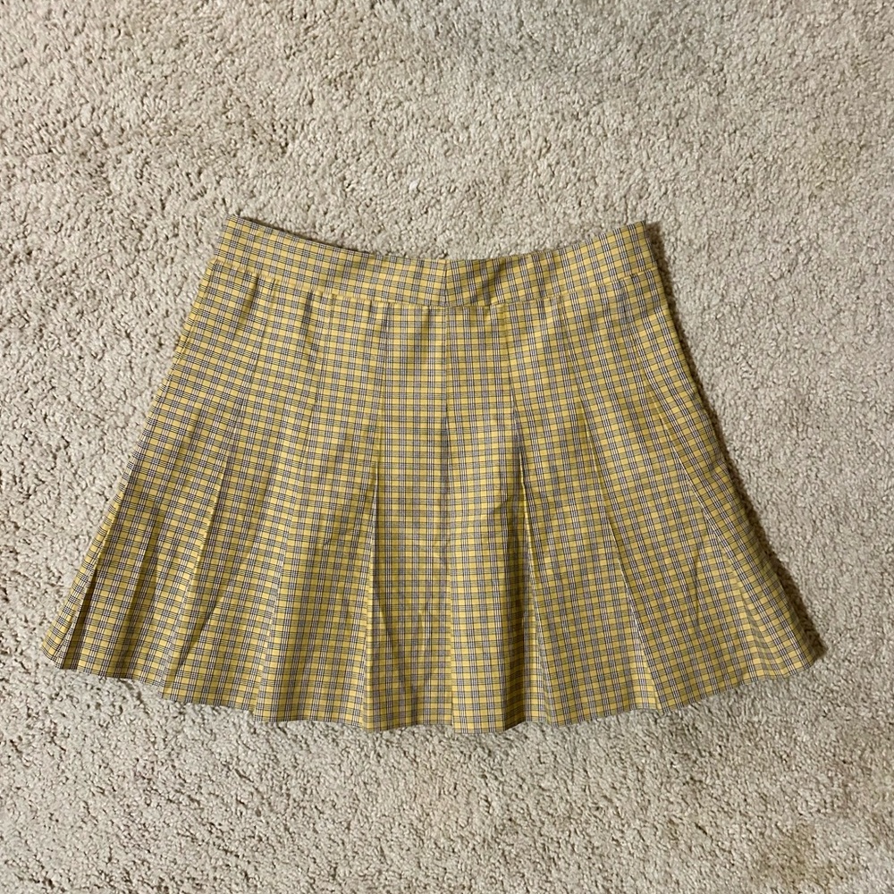 aritzia sunday best pleated plaid high rise mini skirt
